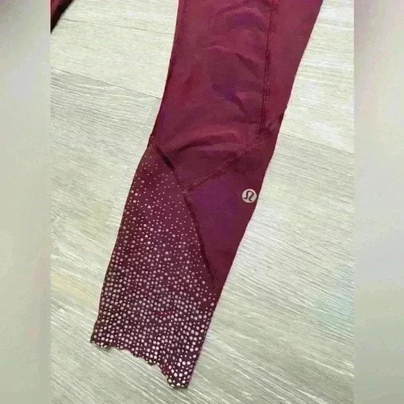 Lululemon Tight Stuff Tight~Wine Berry / Bon Bon ~ size 8 - Picture 15 of 15